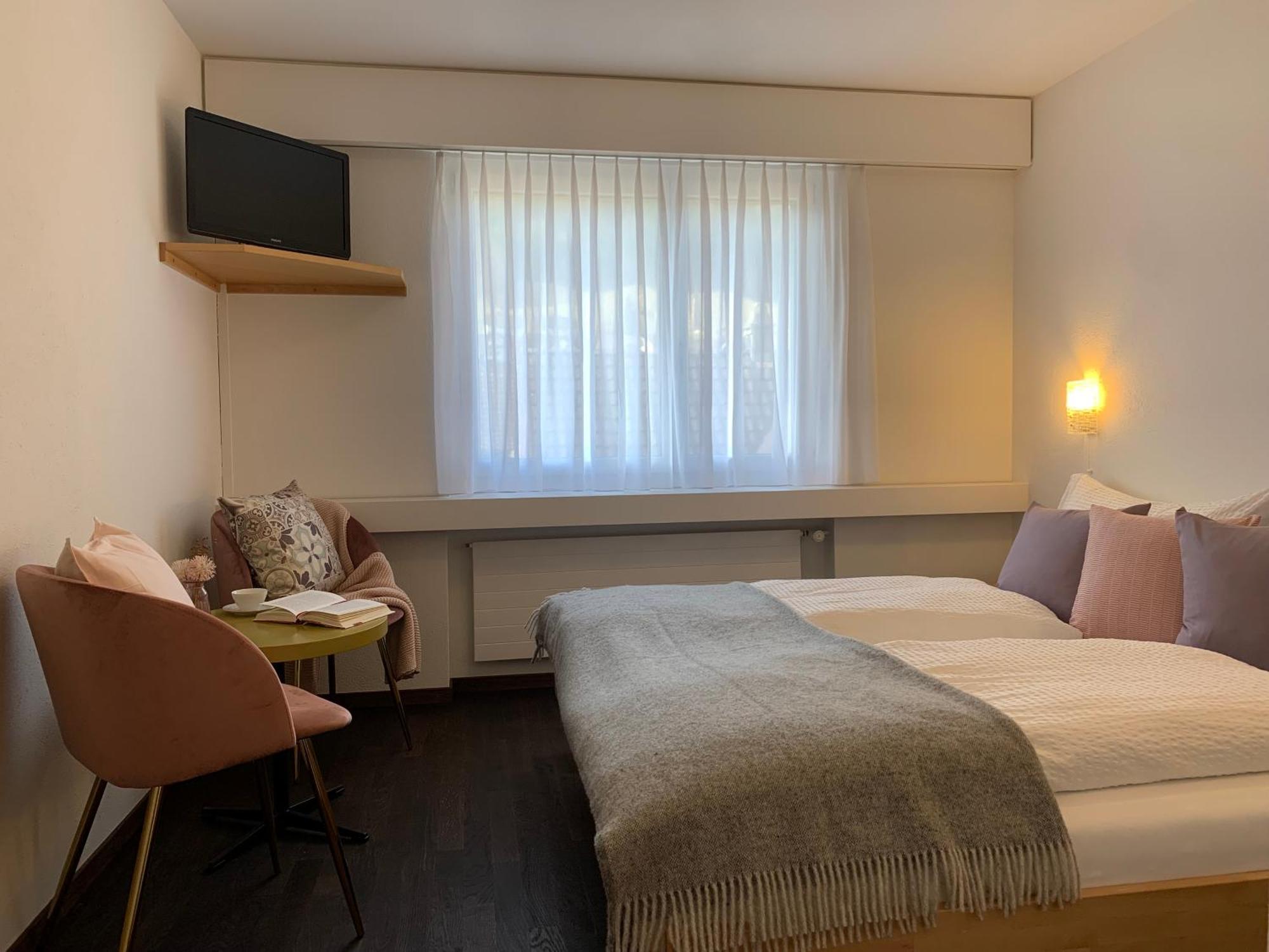 אפנצל Hotel B&B Stossplatz מראה חיצוני תמונה