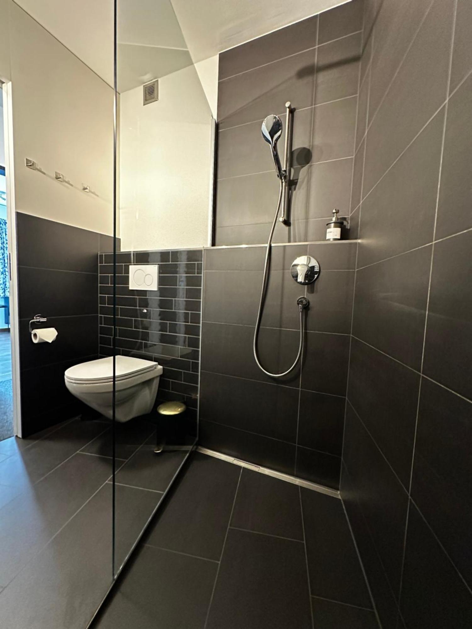 אפנצל Hotel B&B Stossplatz מראה חיצוני תמונה